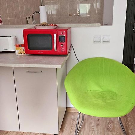 Apartamente Elegante In Regim Hotelier Jászvásár Kültér fotó