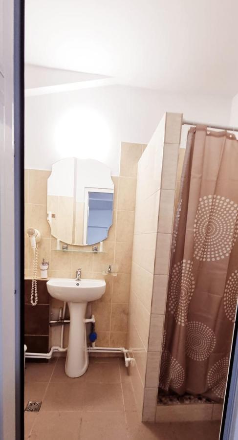 Apartamente Elegante In Regim Hotelier Jászvásár Kültér fotó