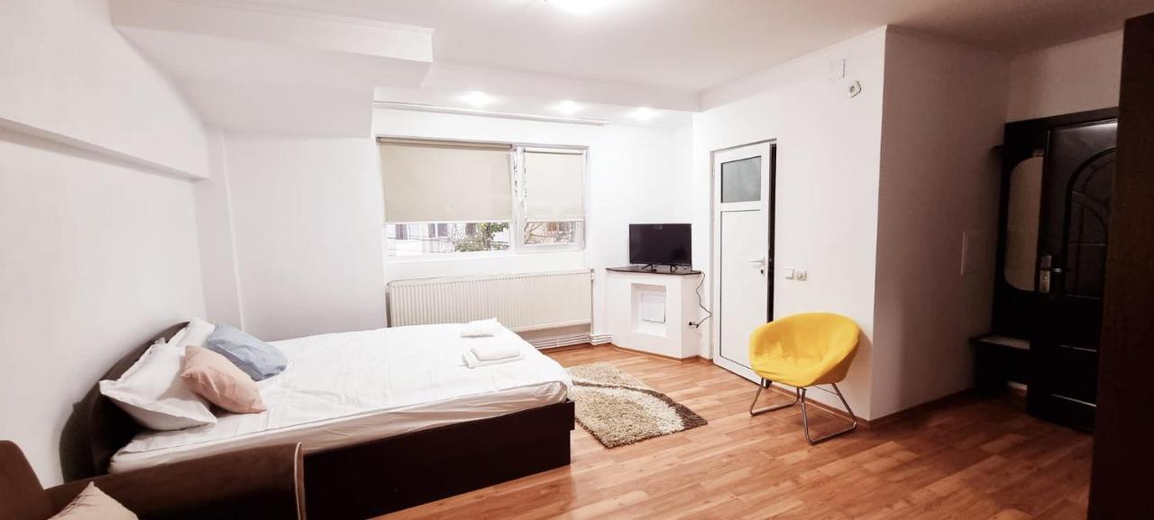 Apartamente Elegante In Regim Hotelier Jászvásár Kültér fotó