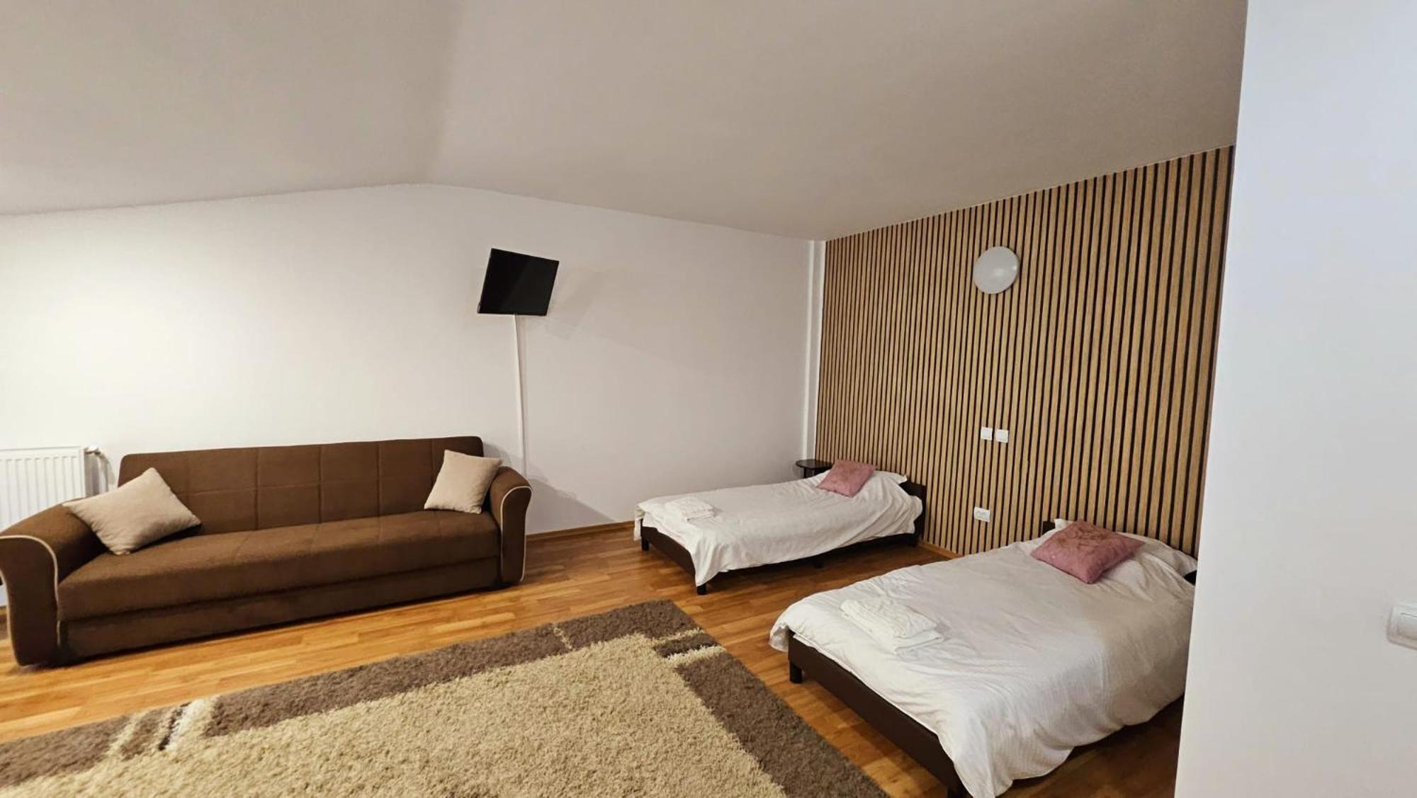 Apartamente Elegante In Regim Hotelier Jászvásár Kültér fotó